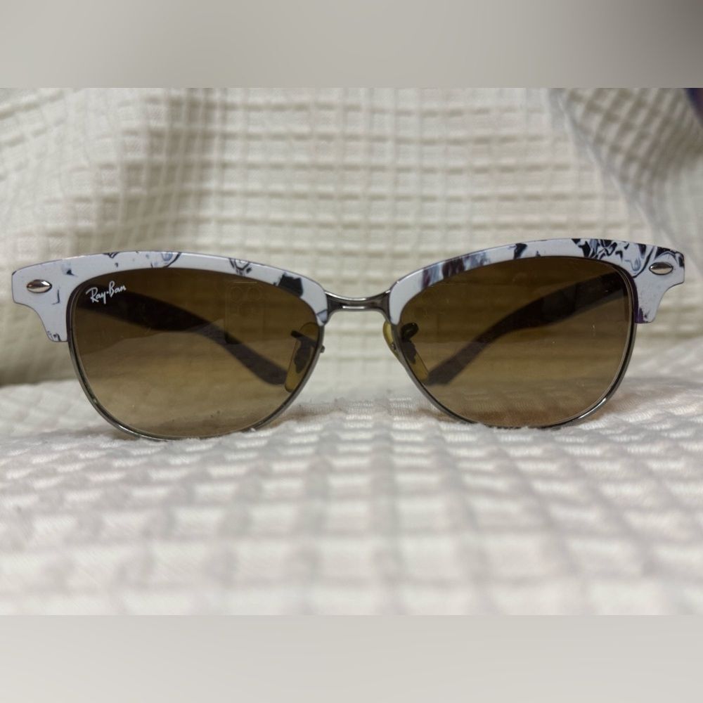 VINTAGE Ray-Ban Gradient  Midnight Purple & White ClubMaster Cat-Eye Sunglasses